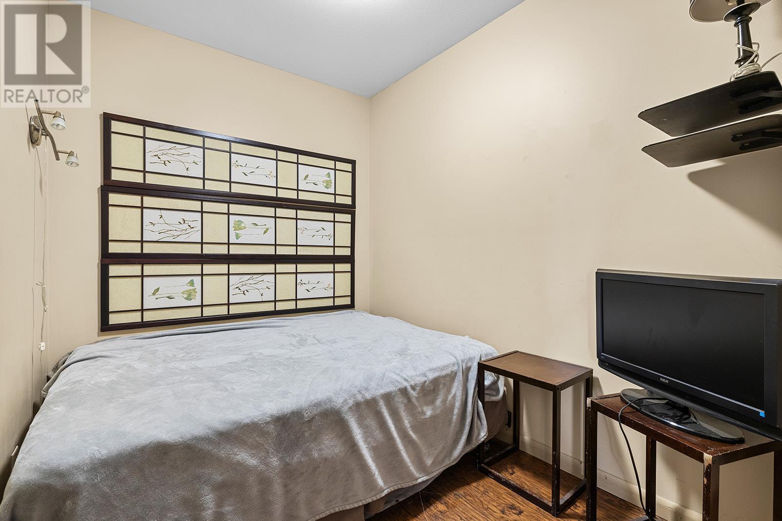 












654 Cook Road Unit# 414

,
Kelowna,




British Columbia
V1W3G7

