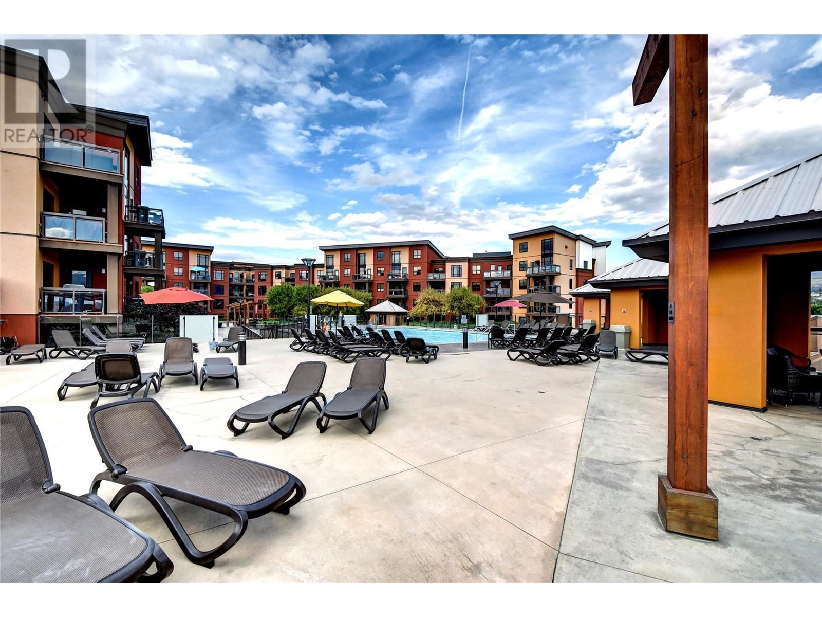 












654 Cook Road Unit# 414

,
Kelowna,




British Columbia
V1W3G7

