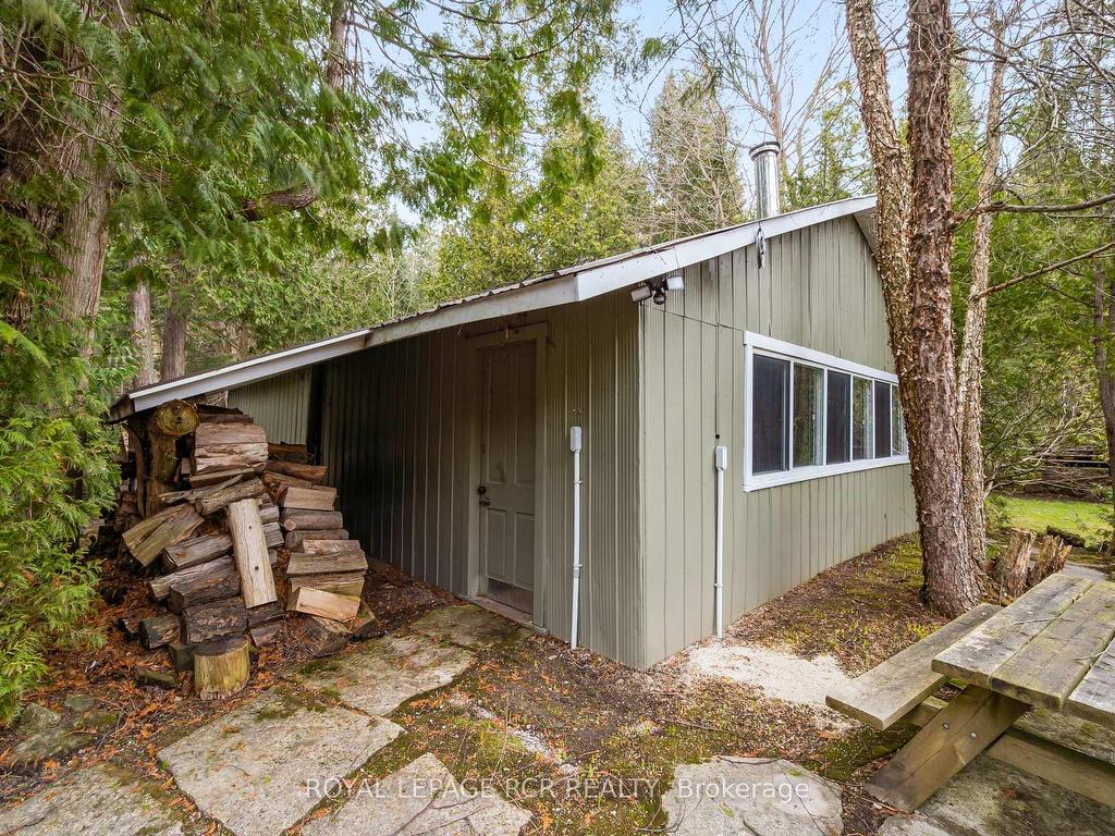 









15


River Bluff

Path,
Guelph/Eramosa,




ON
N0B 2K0

