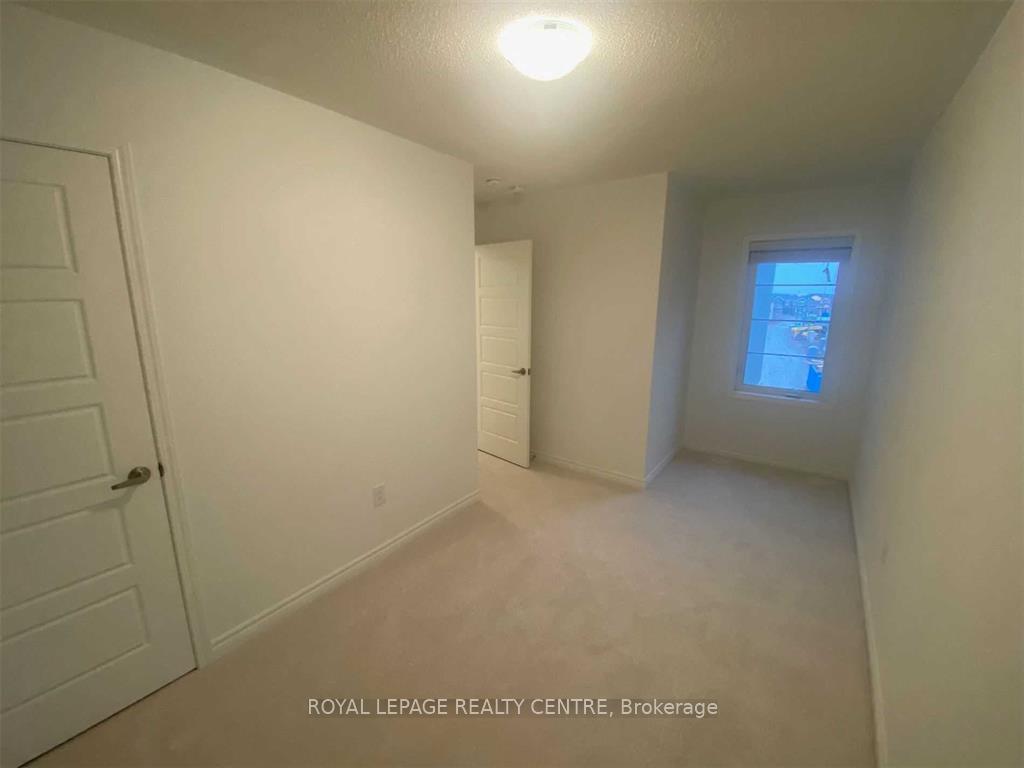 









1246


Havelock

Gardens,
Milton,




ON
L9E 1Y1

