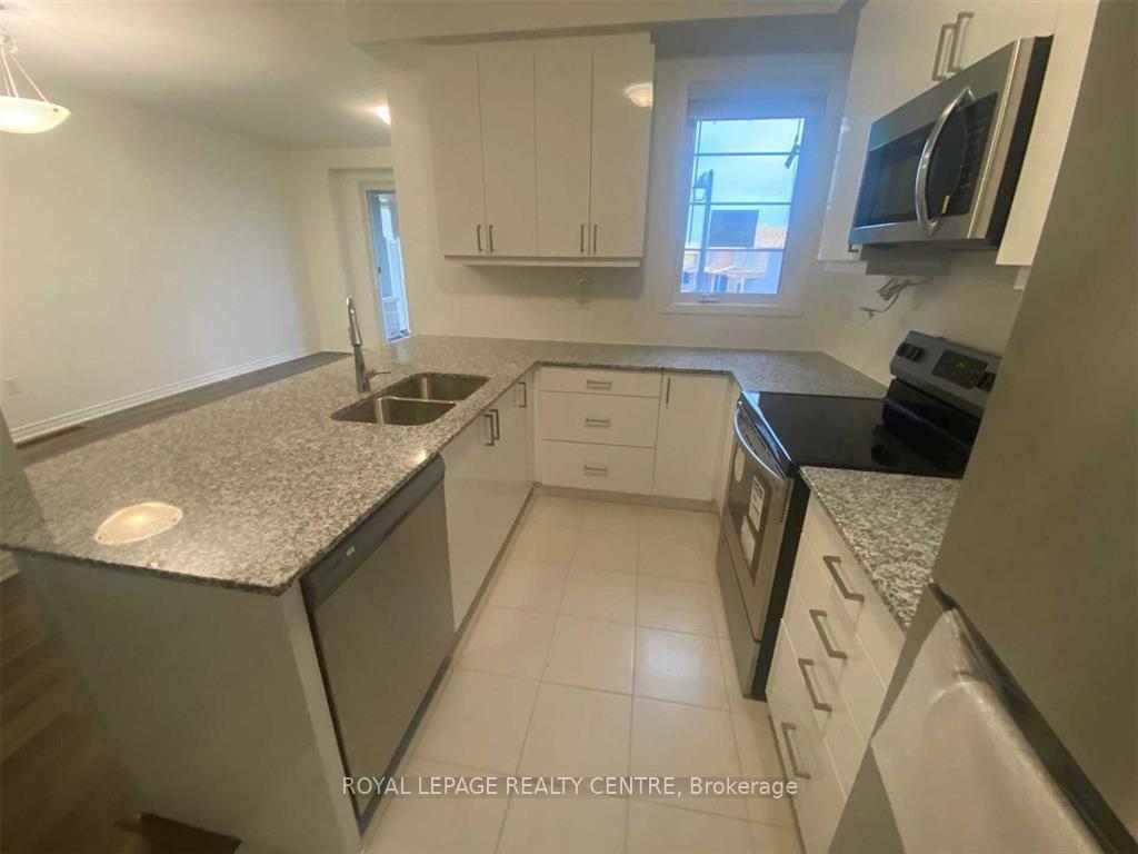 









1246


Havelock

Gardens,
Milton,




ON
L9E 1Y1

