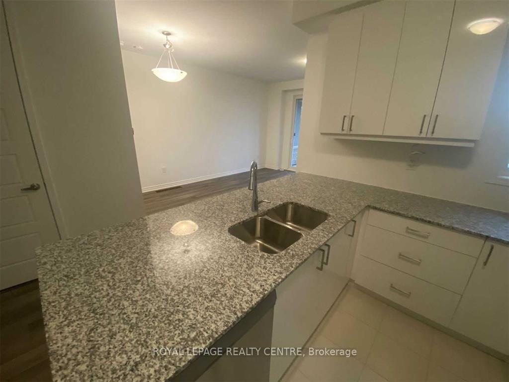 









1246


Havelock

Gardens,
Milton,




ON
L9E 1Y1

