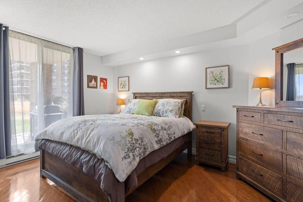 









4480


Prom. Paton

, 104,
Laval (Chomedey),




QC
H7W5E1

