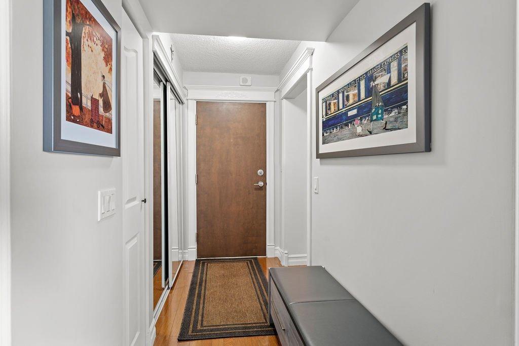 









4480


Prom. Paton

, 104,
Laval (Chomedey),




QC
H7W5E1

