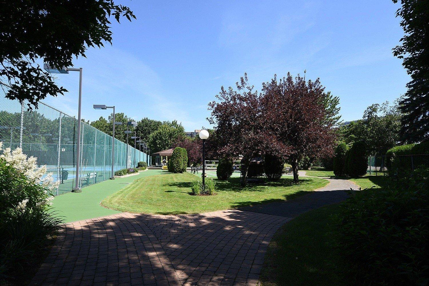 









4480


Prom. Paton

, 104,
Laval (Chomedey),




QC
H7W5E1

