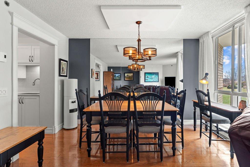 









4480


Prom. Paton

, 104,
Laval (Chomedey),




QC
H7W5E1

