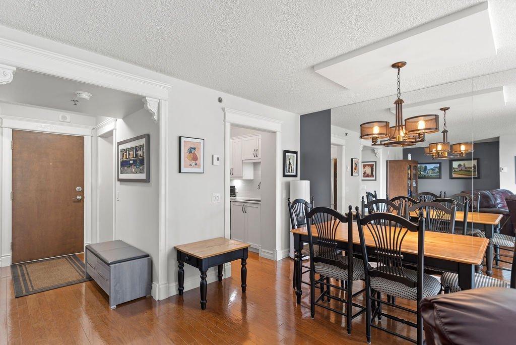 









4480


Prom. Paton

, 104,
Laval (Chomedey),




QC
H7W5E1

