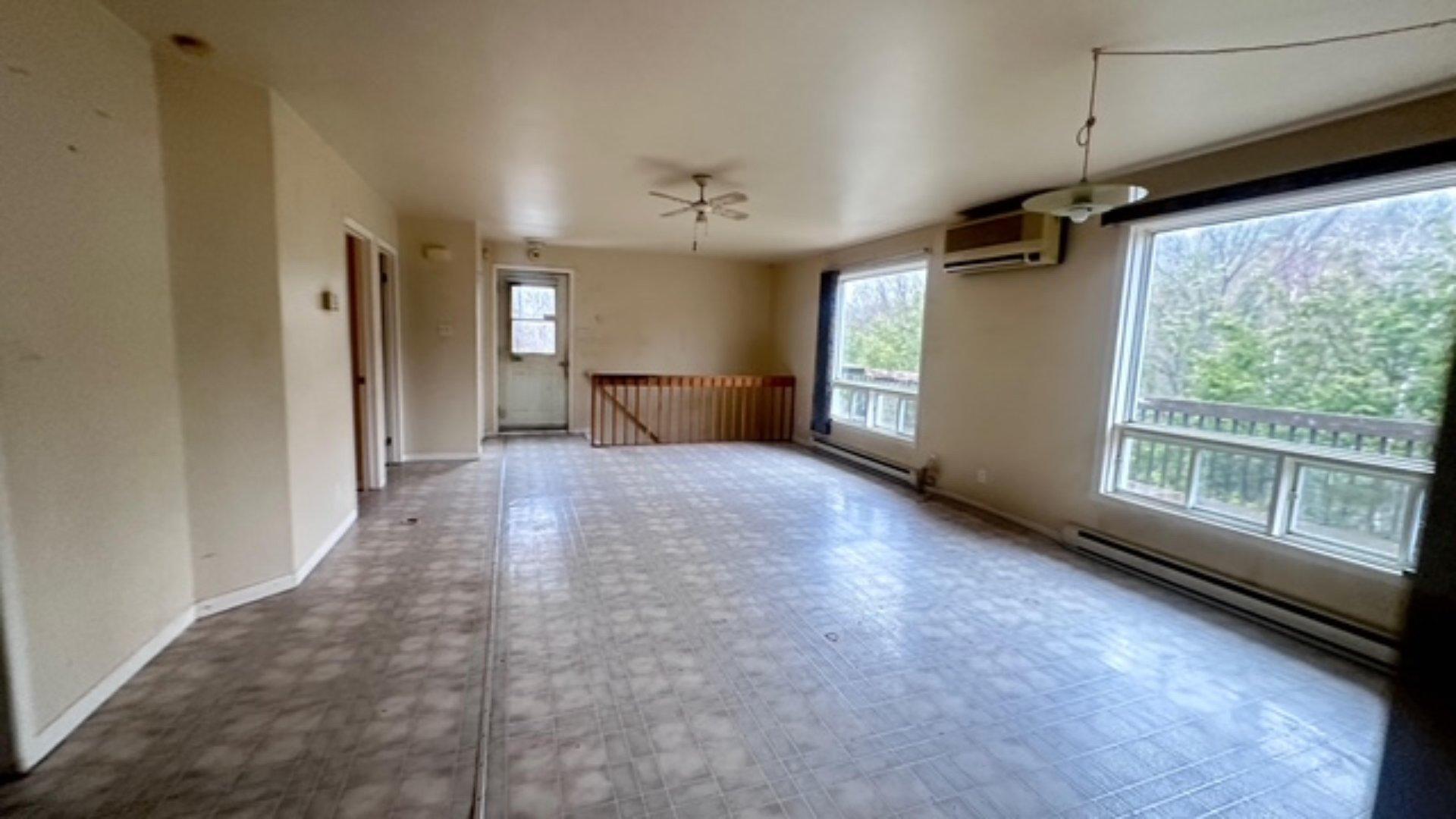 









545


Rue Langlois

,
Saint-Calixte,




QC
J0K1Z0

