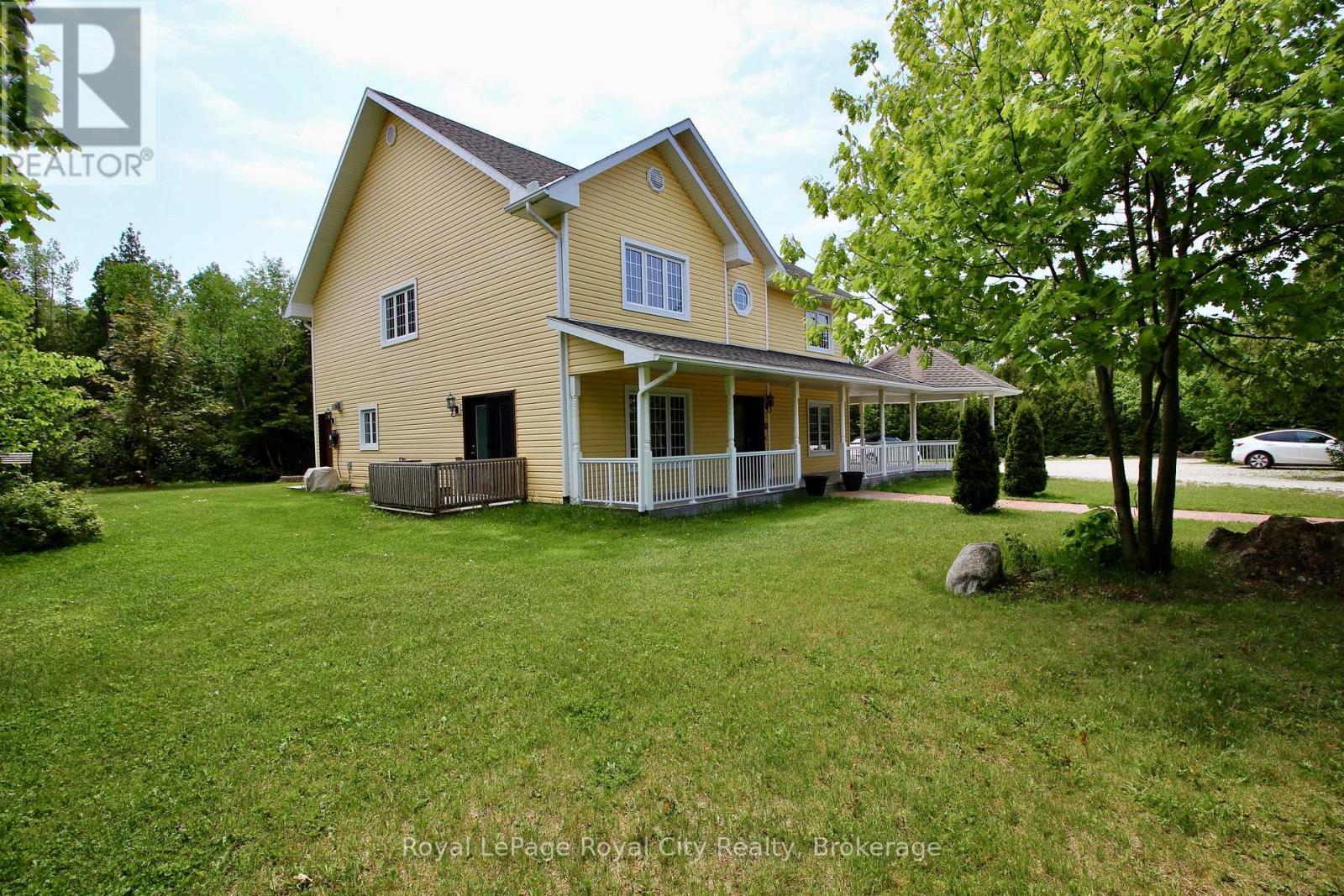












13 ELGIN STREET

,
Northern Bruce Peninsula,




Ontario
N0H2R0

