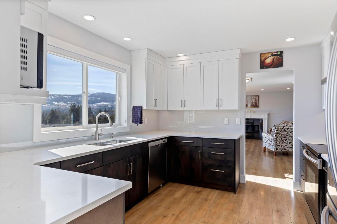 









3100


Doucette

Drive,
West Kelowna,




BC
V4T 1M6


