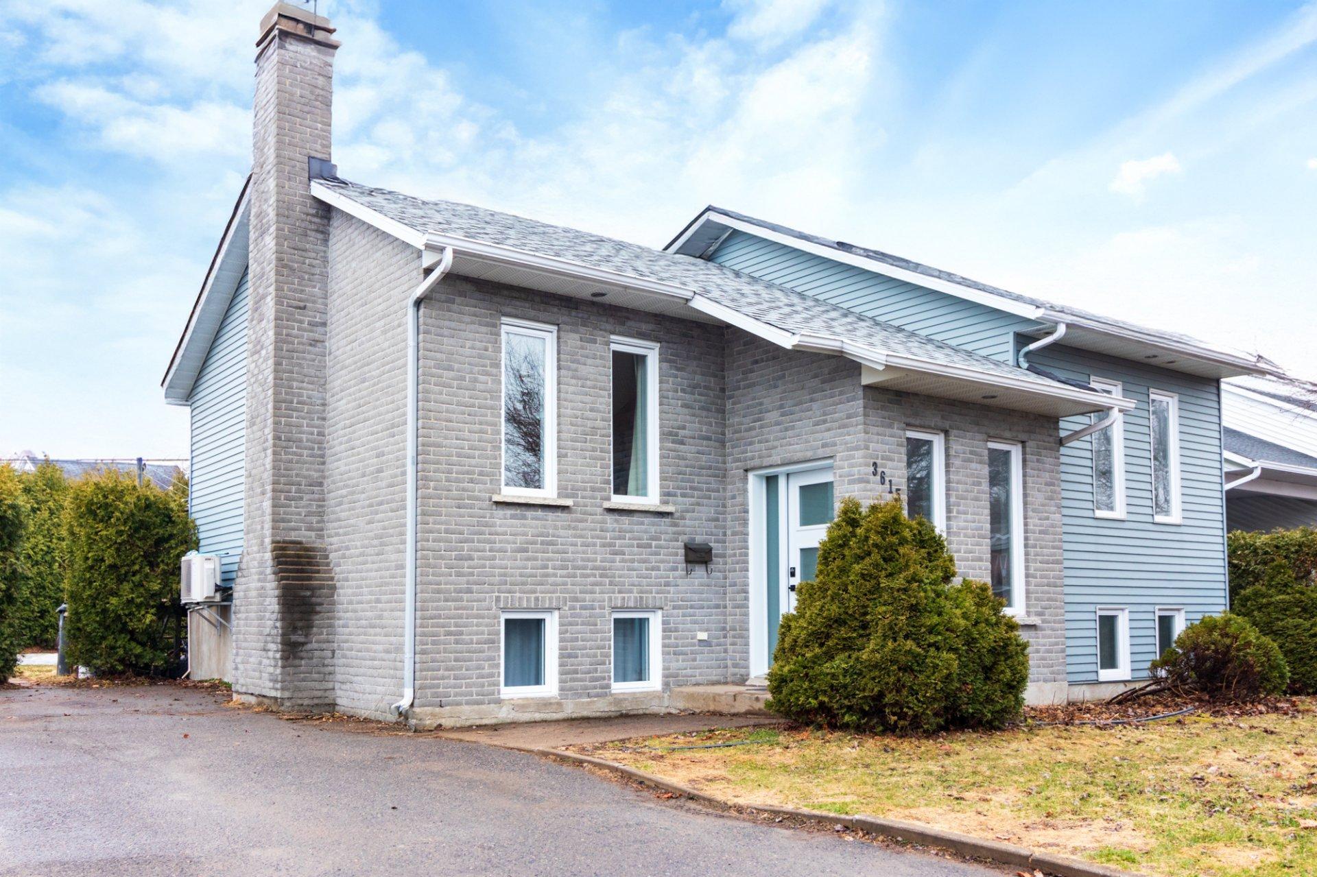 









3615


Côte Rosemont

,
Trois-Rivières,




QC
G8Y6G4

