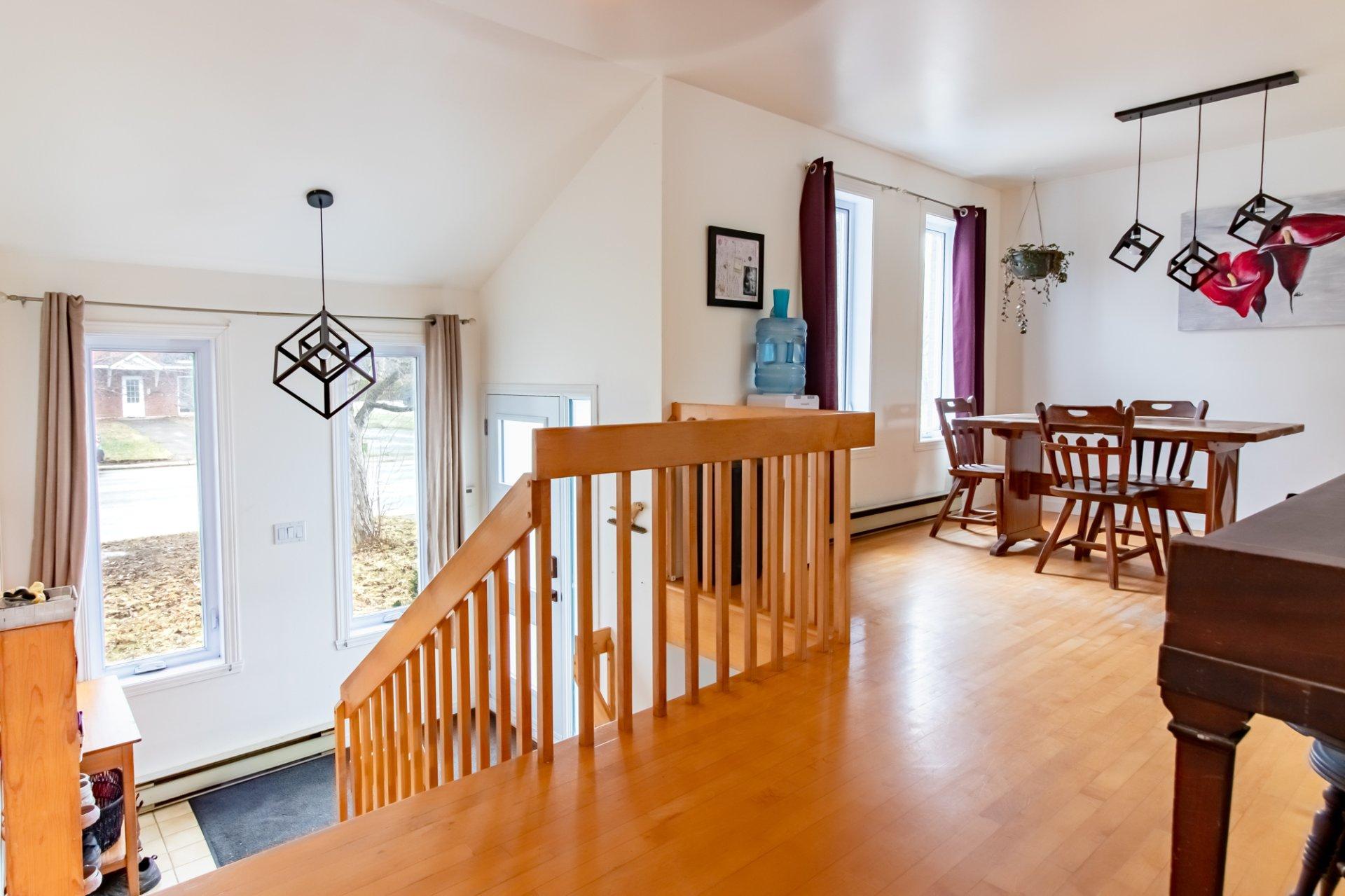 









3615


Côte Rosemont

,
Trois-Rivières,




QC
G8Y6G4

