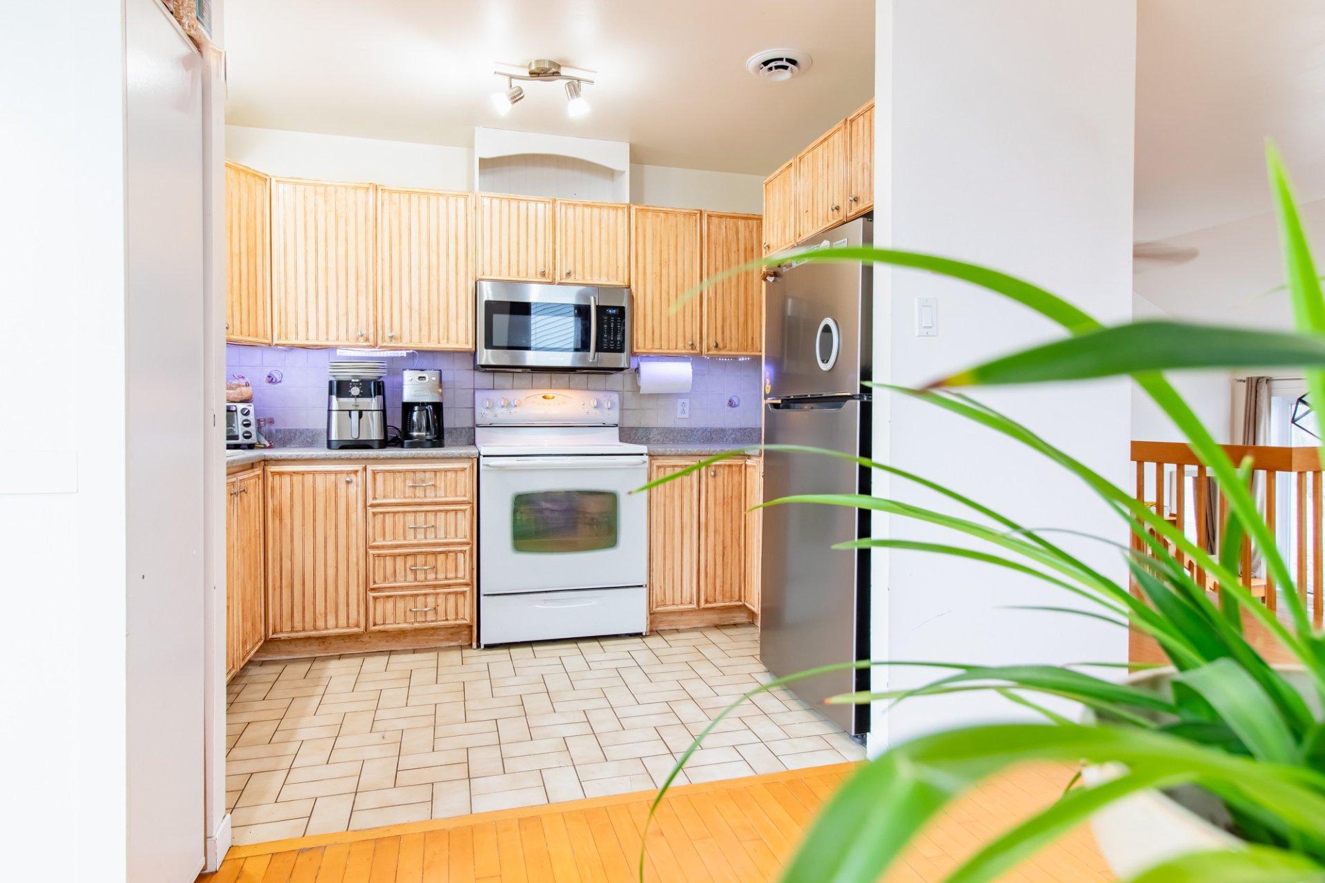 









3615


Côte Rosemont

,
Trois-Rivières,




QC
G8Y6G4

