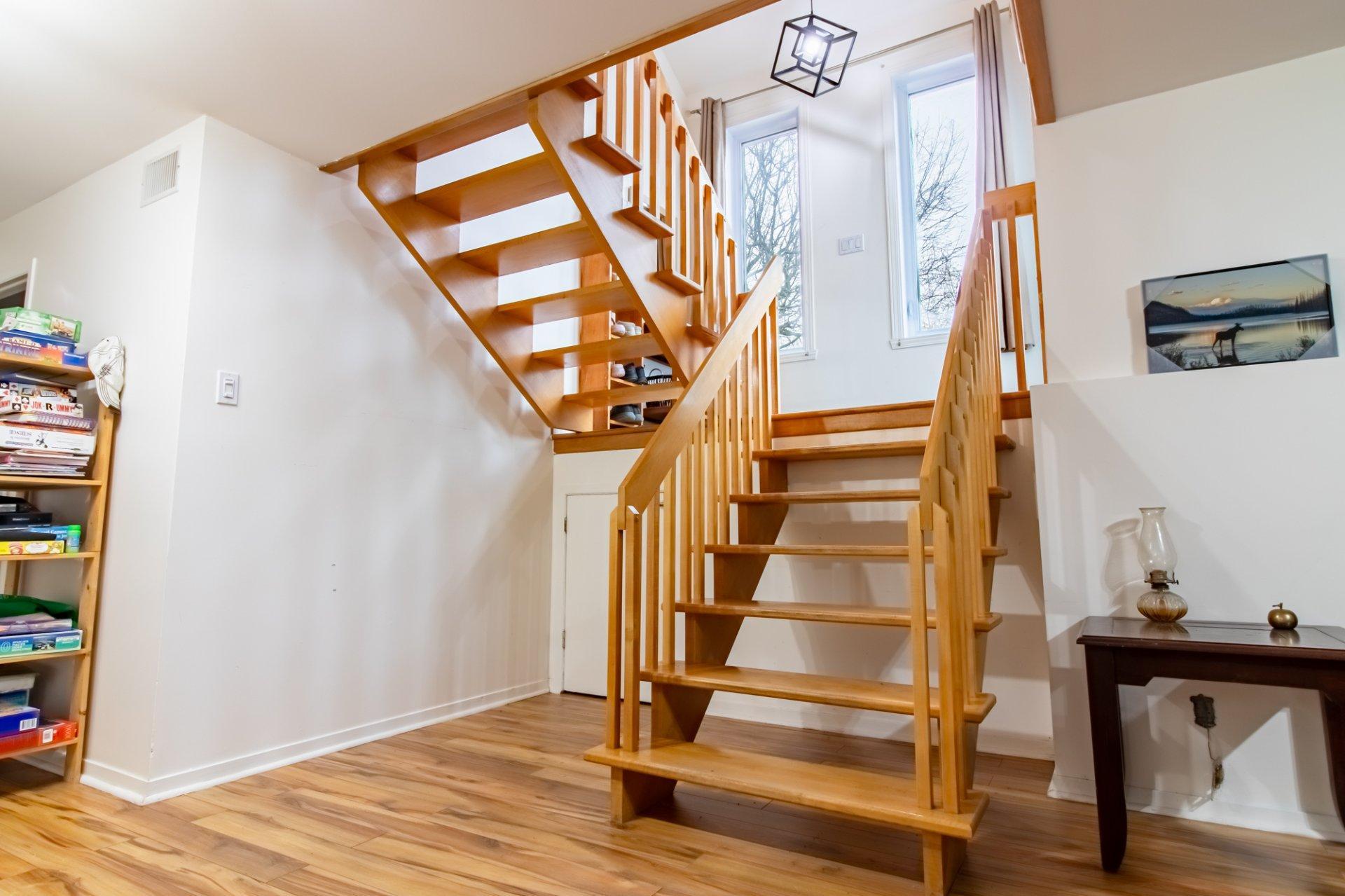 









3615


Côte Rosemont

,
Trois-Rivières,




QC
G8Y6G4

