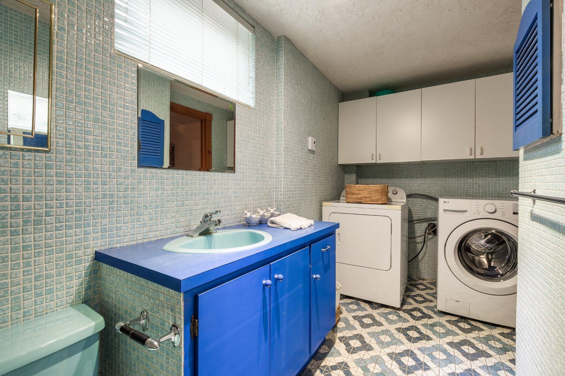 









821


Place des Grands-Ducs

,
Saint-Bruno-de-Montarville,




QC
J3V6E4

