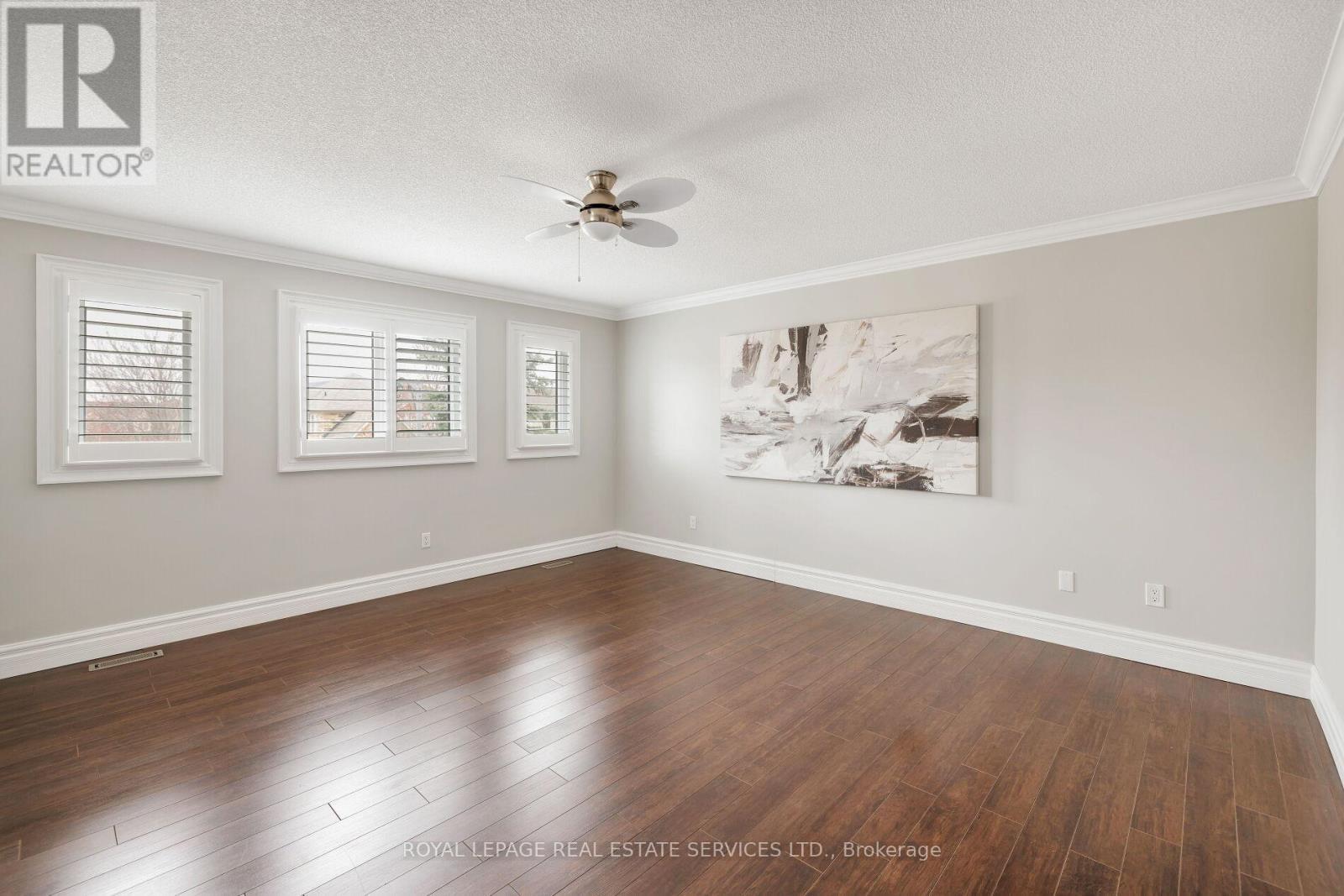 












2225 GLAZEBROOK CIRCLE

,
Oakville,




Ontario
L6M5B5

