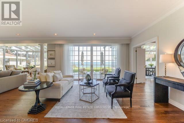












16 ENNISCLARE DRIVE W

,
Oakville,




Ontario
L6J4N2

