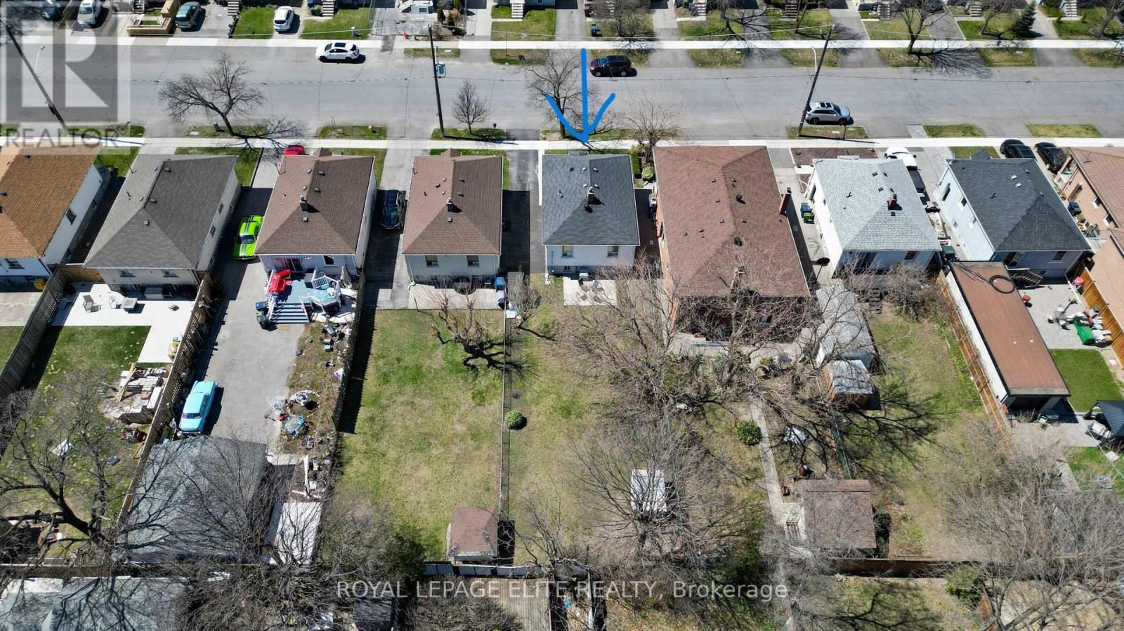 












15 STOCK AVENUE

,
Toronto,




Ontario
M8Z5C3

