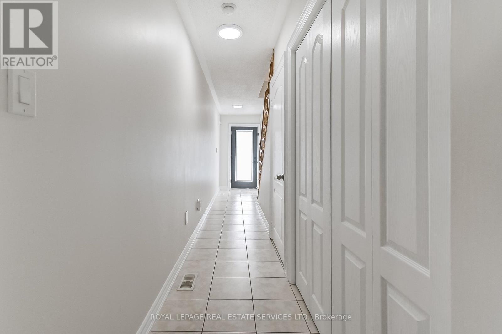 












83 RAMAGE LANE

,
Toronto,




Ontario
M9C5S6

