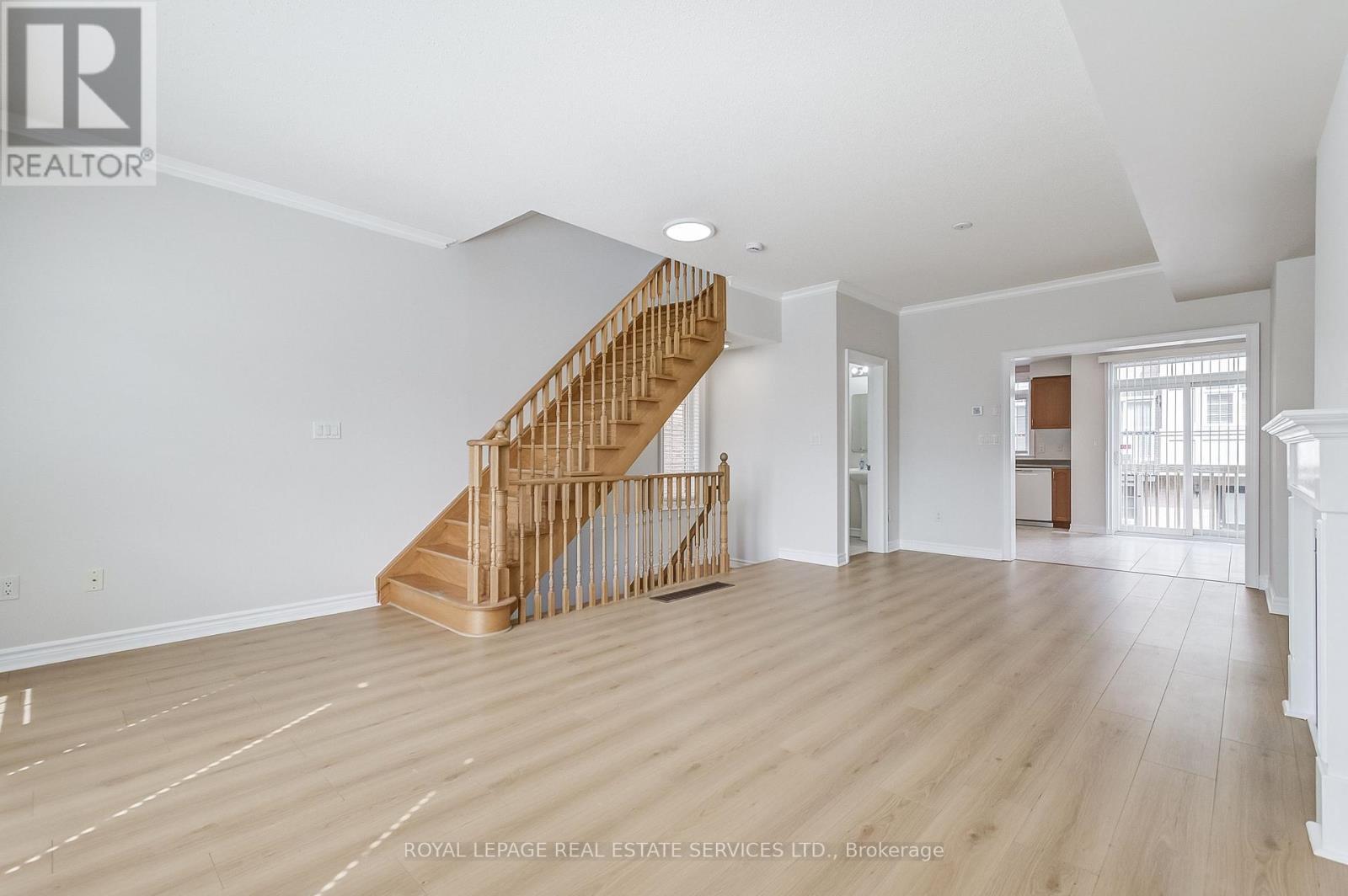 












83 RAMAGE LANE

,
Toronto,




Ontario
M9C5S6

