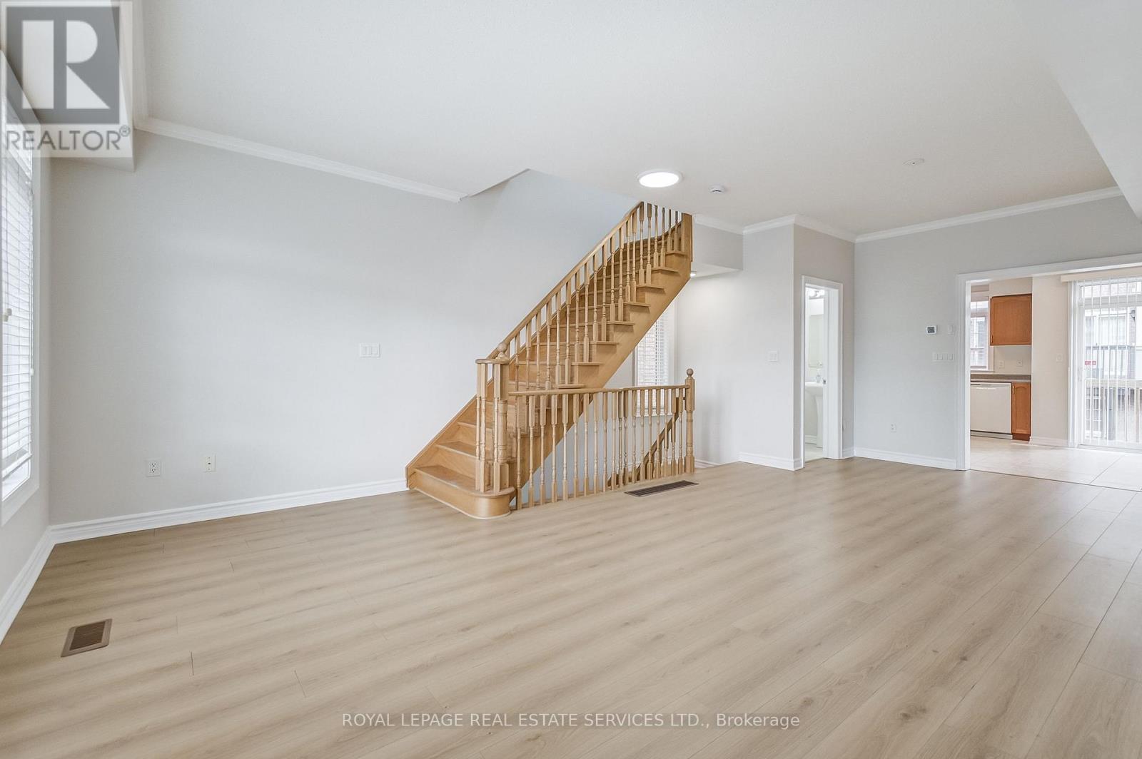 












83 RAMAGE LANE

,
Toronto,




Ontario
M9C5S6

