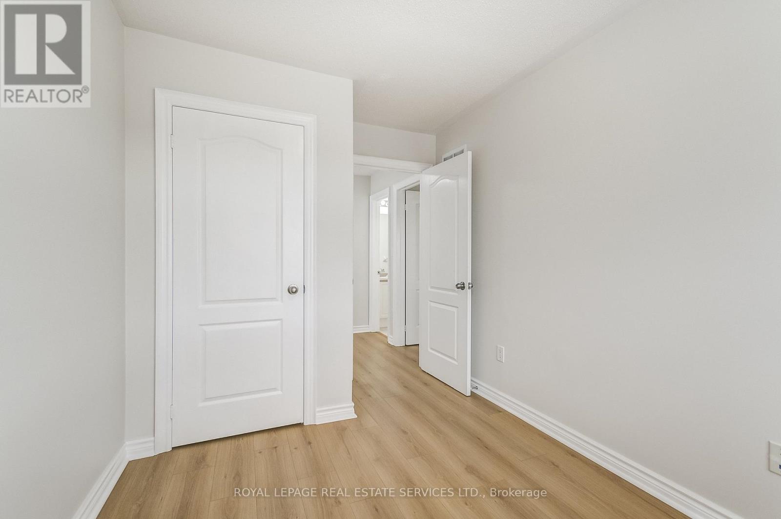 












83 RAMAGE LANE

,
Toronto,




Ontario
M9C5S6

