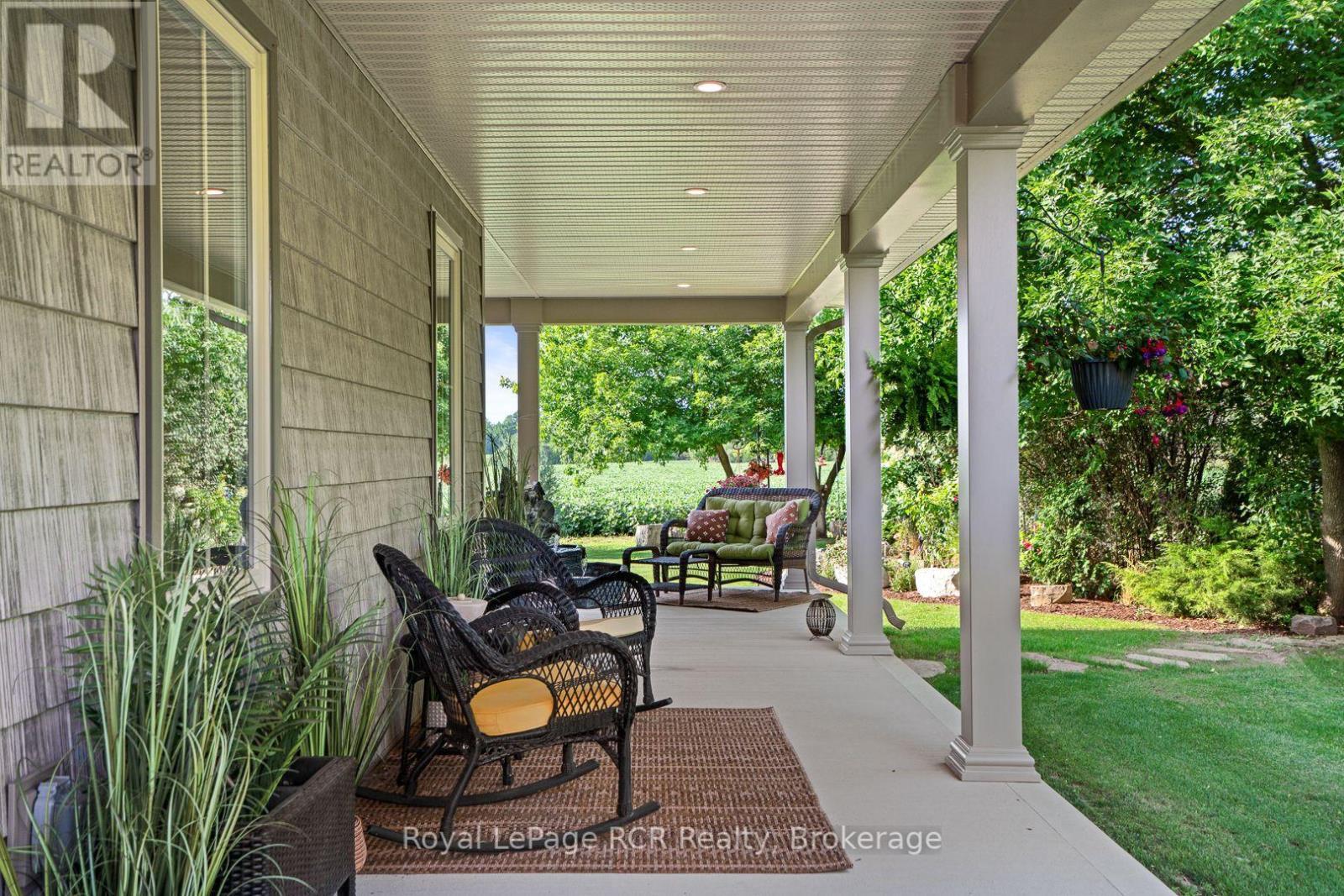 












302769 DOUGLAS STREET

,
West Grey,




Ontario
N0G1R0

