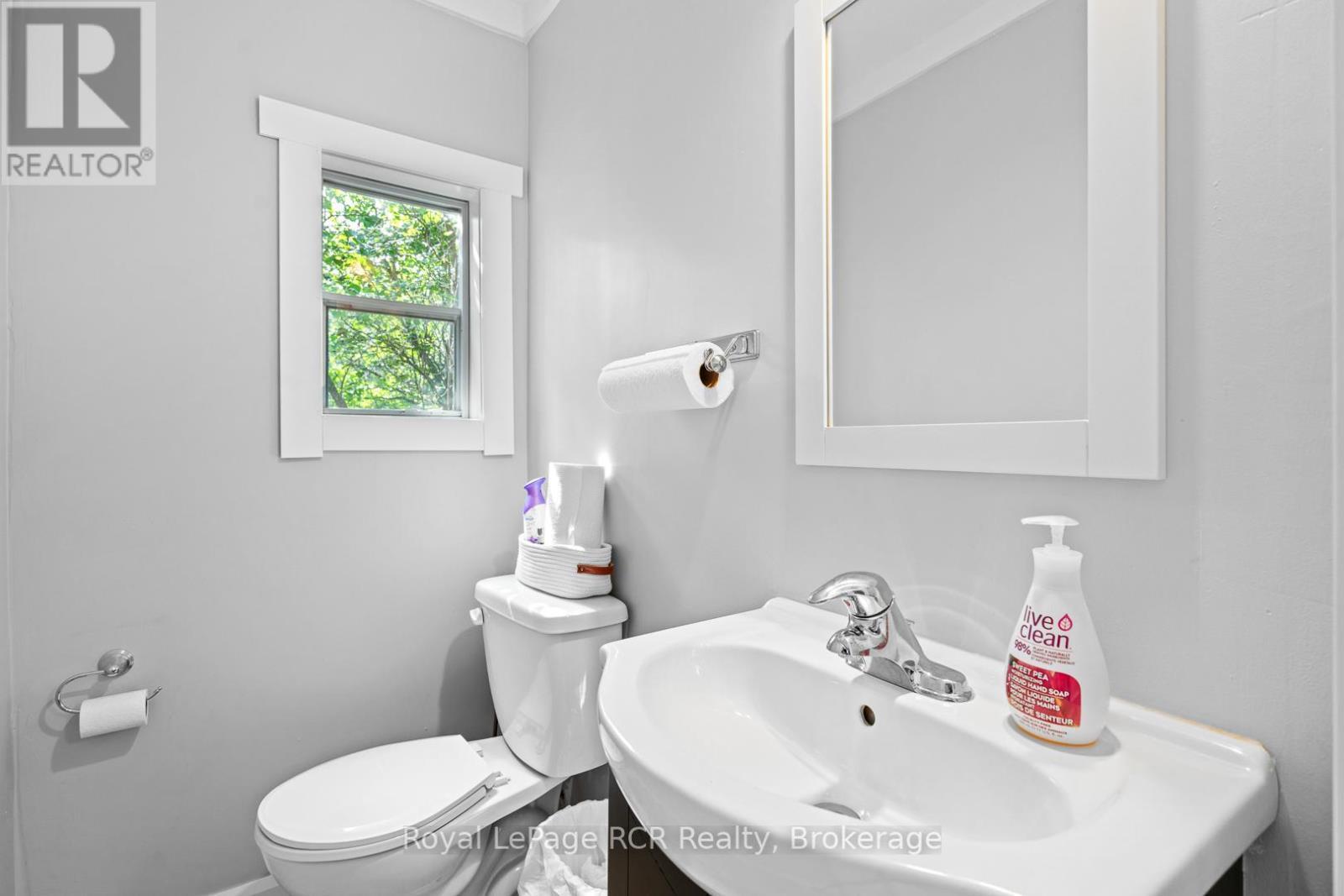 












302769 DOUGLAS STREET

,
West Grey,




Ontario
N0G1R0

