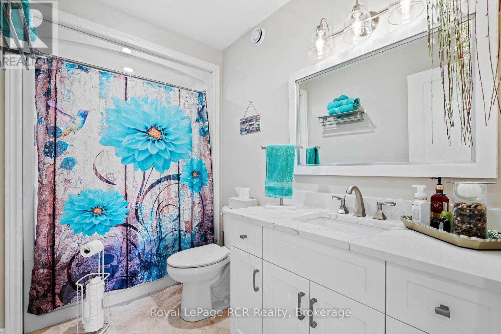 












302769 DOUGLAS STREET

,
West Grey,




Ontario
N0G1R0

