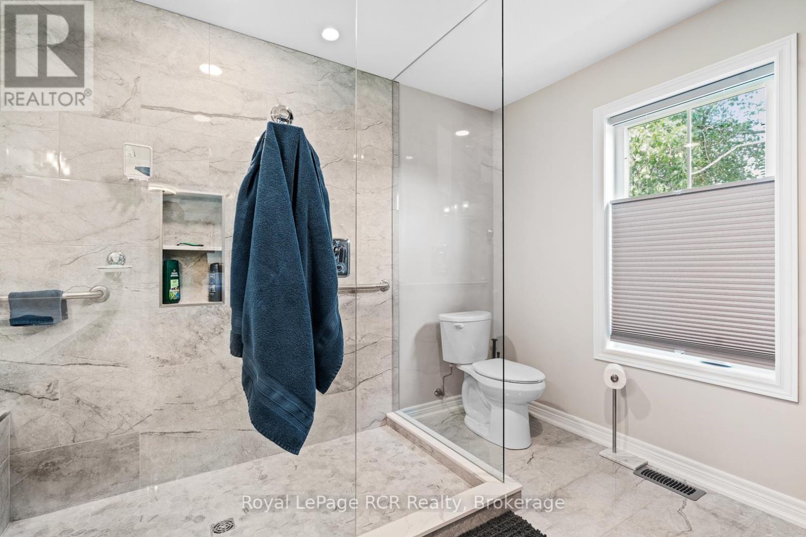 












302769 DOUGLAS STREET

,
West Grey,




Ontario
N0G1R0

