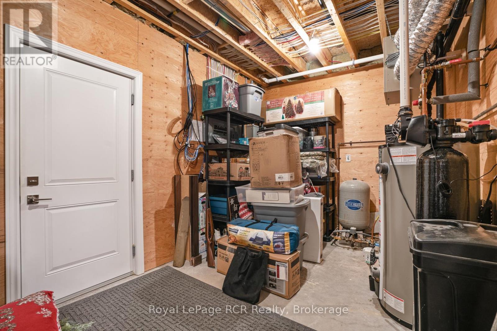 












302769 DOUGLAS STREET

,
West Grey,




Ontario
N0G1R0


