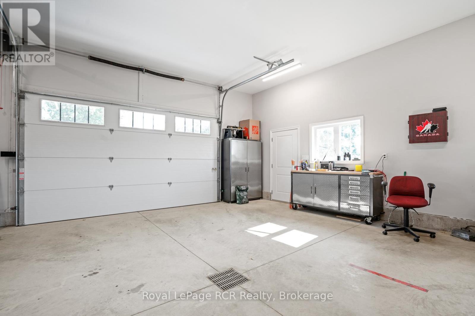 












302769 DOUGLAS STREET

,
West Grey,




Ontario
N0G1R0

