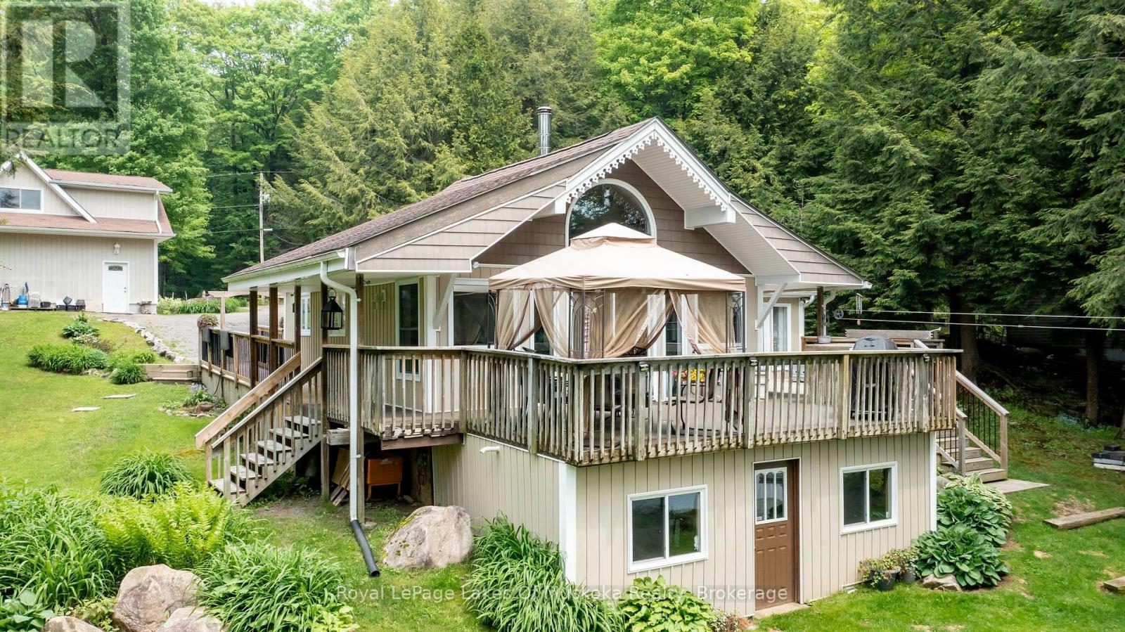 












1019 LAKESHORE DRIVE N

,
Bracebridge (Oakley),




Ontario
P1L1X3

