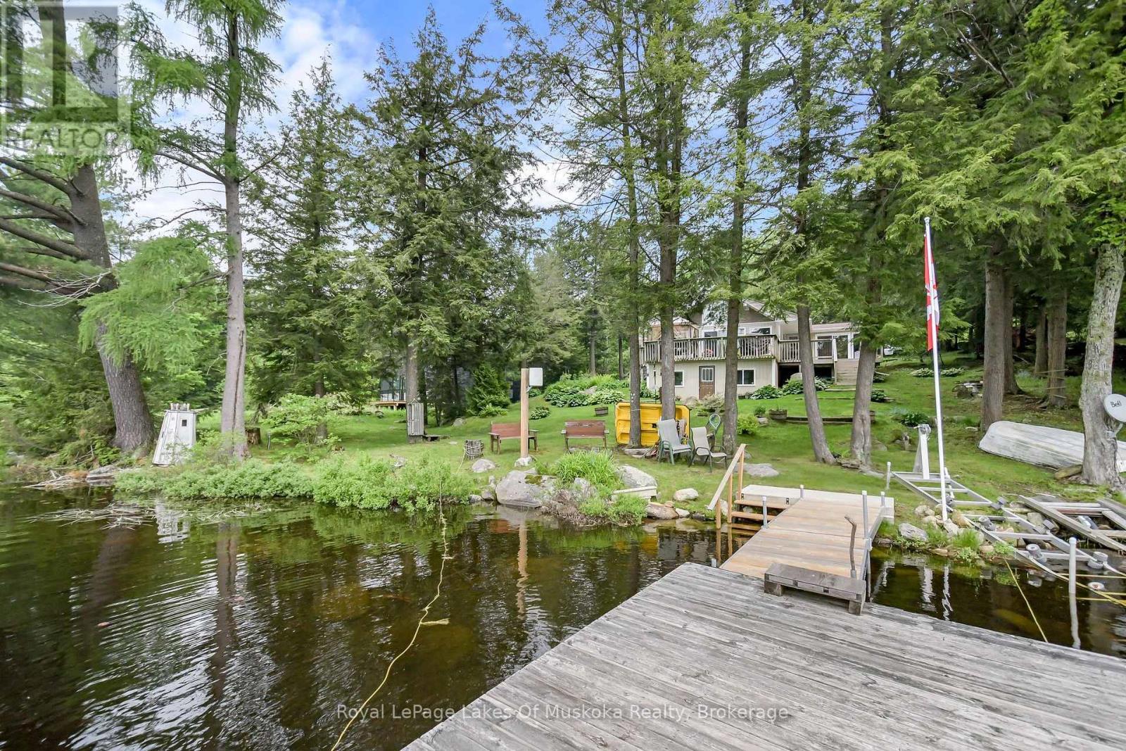 












1019 LAKESHORE DRIVE N

,
Bracebridge (Oakley),




Ontario
P1L1X3

