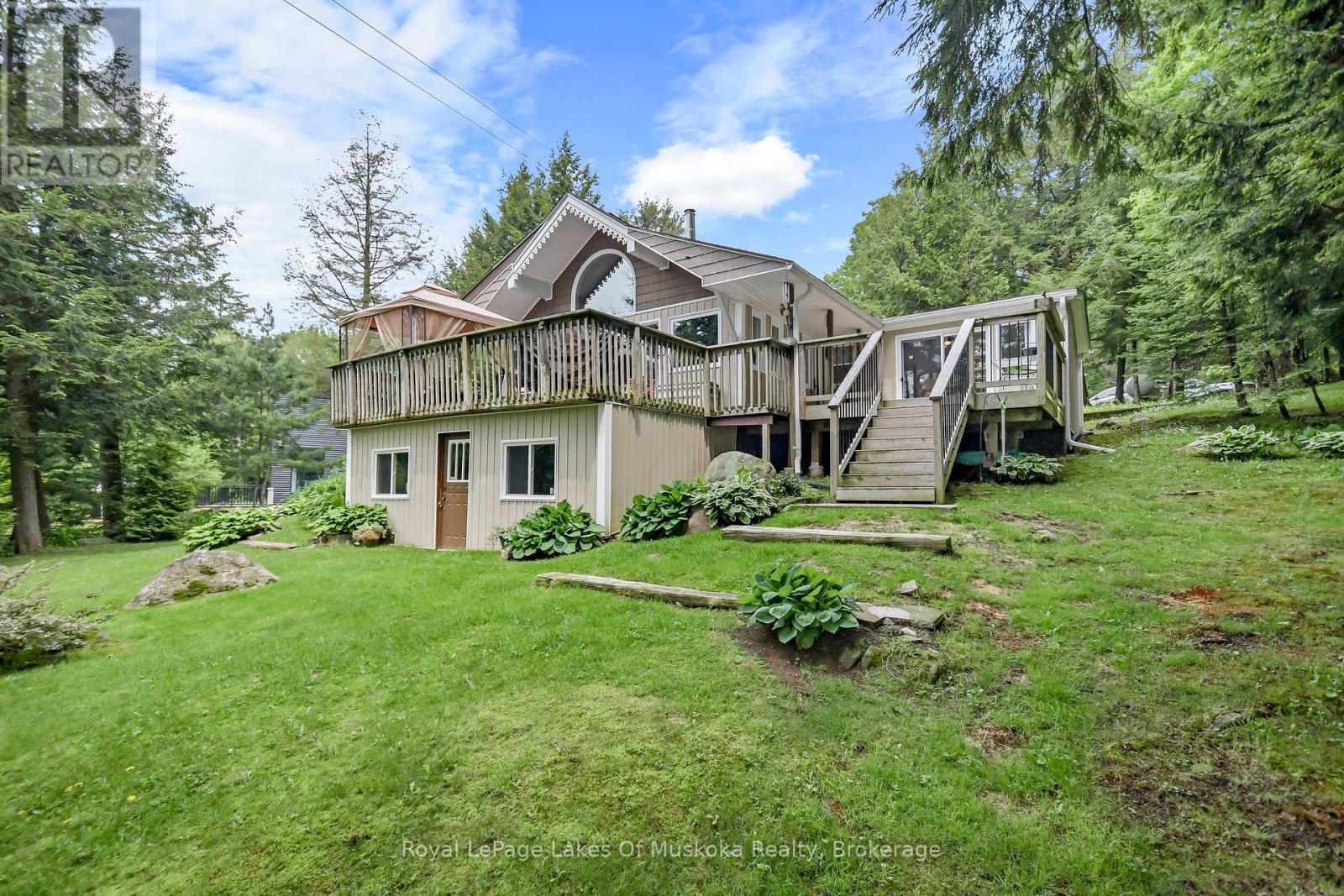 












1019 LAKESHORE DRIVE N

,
Bracebridge (Oakley),




Ontario
P1L1X3

