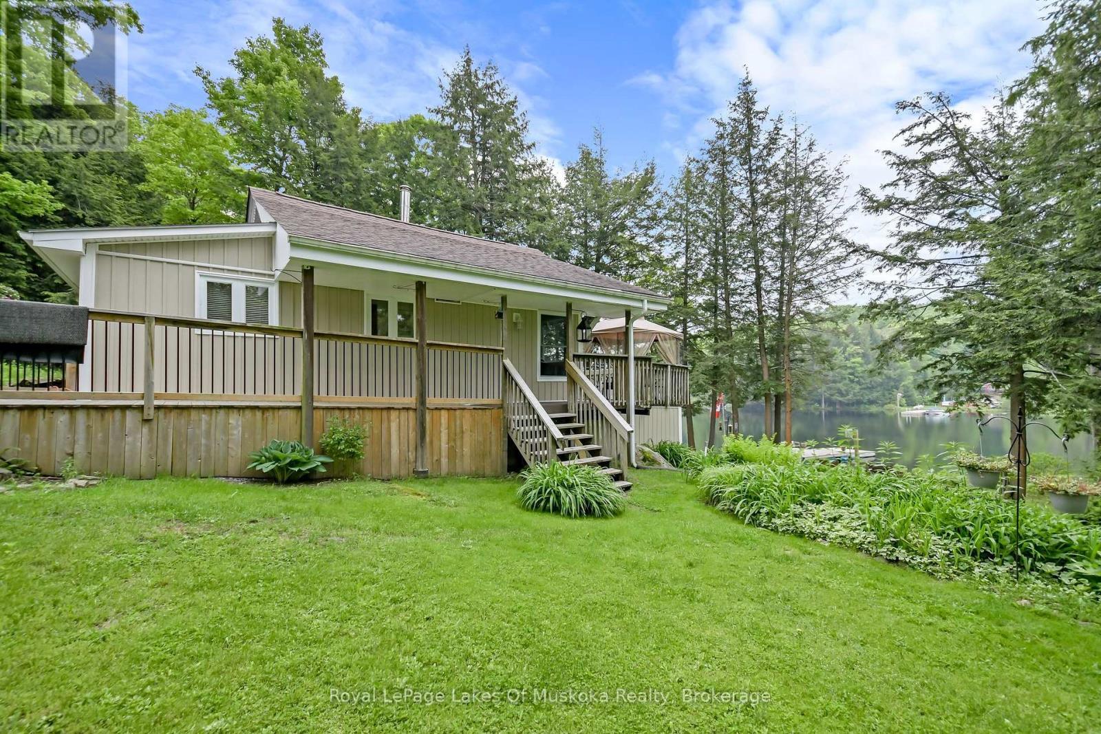 












1019 LAKESHORE DRIVE N

,
Bracebridge (Oakley),




Ontario
P1L1X3


