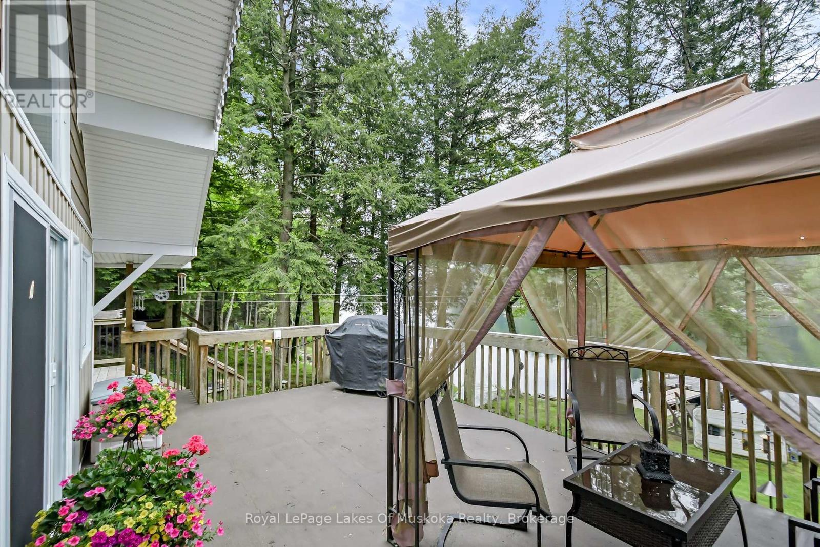 












1019 LAKESHORE DRIVE N

,
Bracebridge (Oakley),




Ontario
P1L1X3

