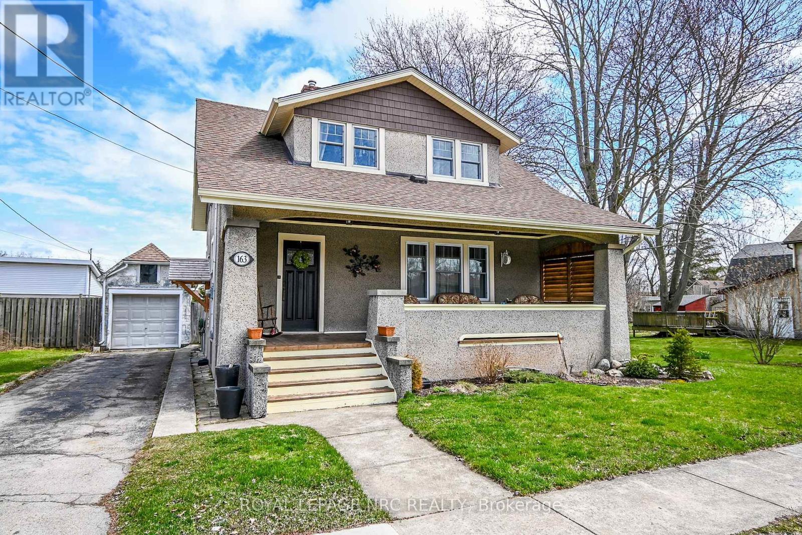












163 ERIE STREET

,
Port Colborne (Main Street),




Ontario
L3K4M5

