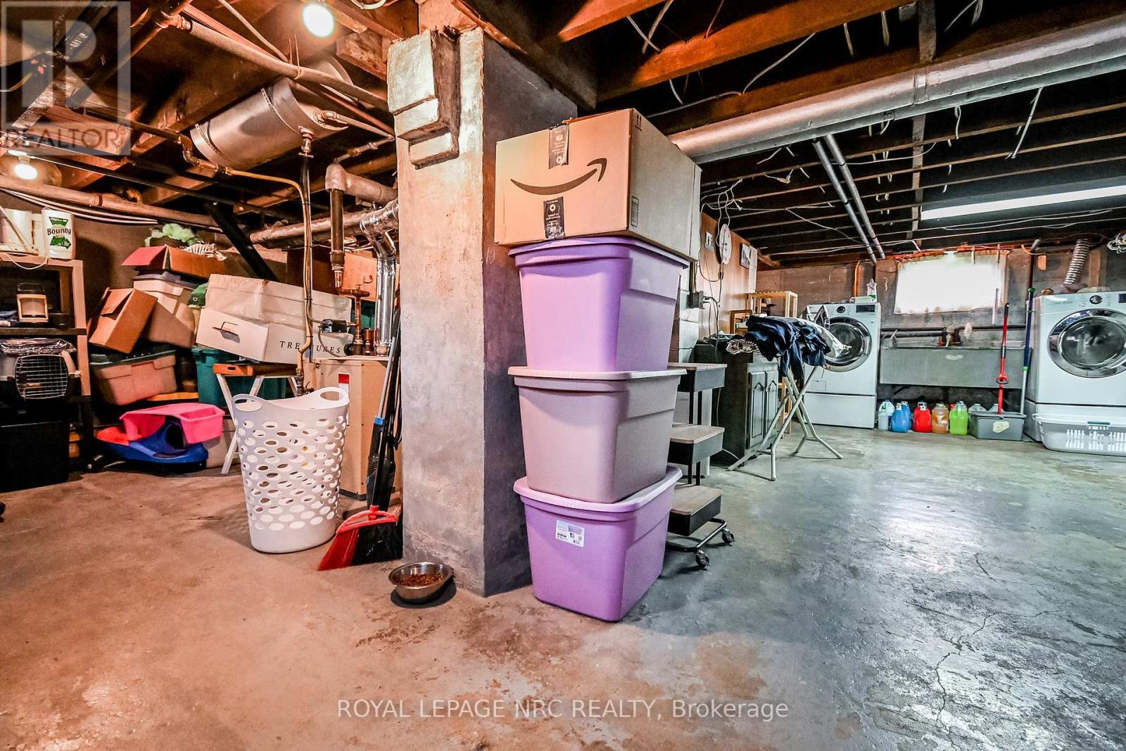 












163 ERIE STREET

,
Port Colborne (Main Street),




Ontario
L3K4M5

