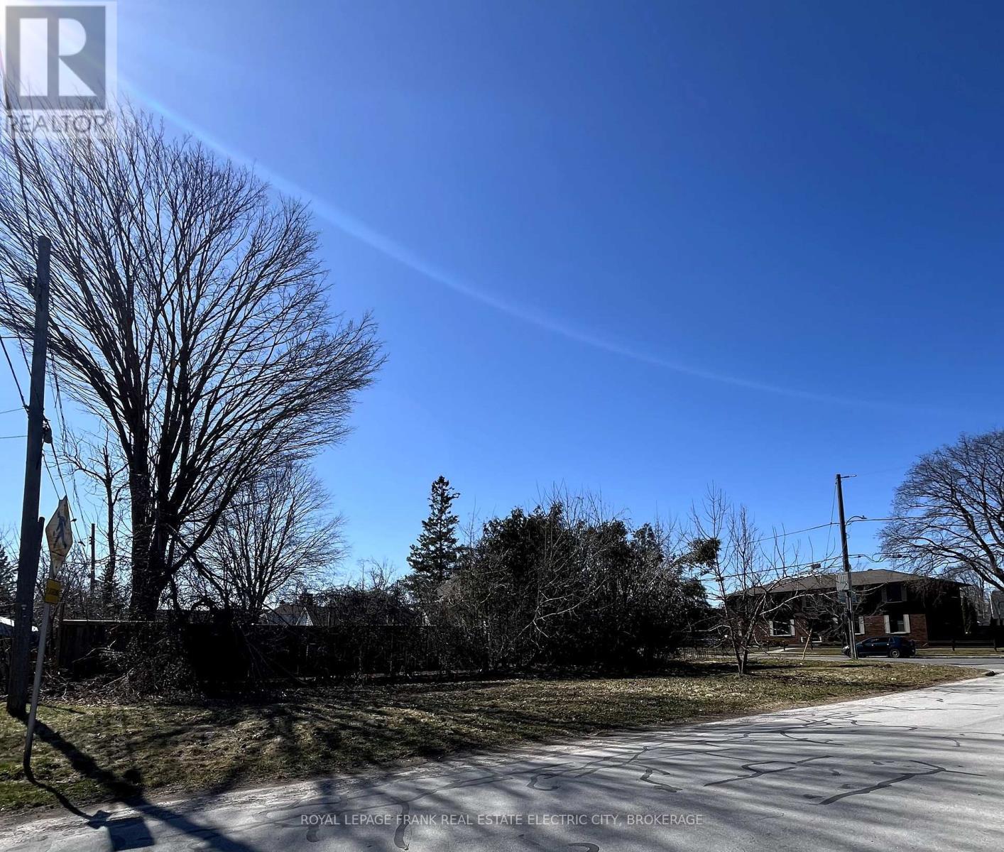 












509 KING GEORGE STREET

,
Peterborough South (West),







Ontario
K9J1S3

