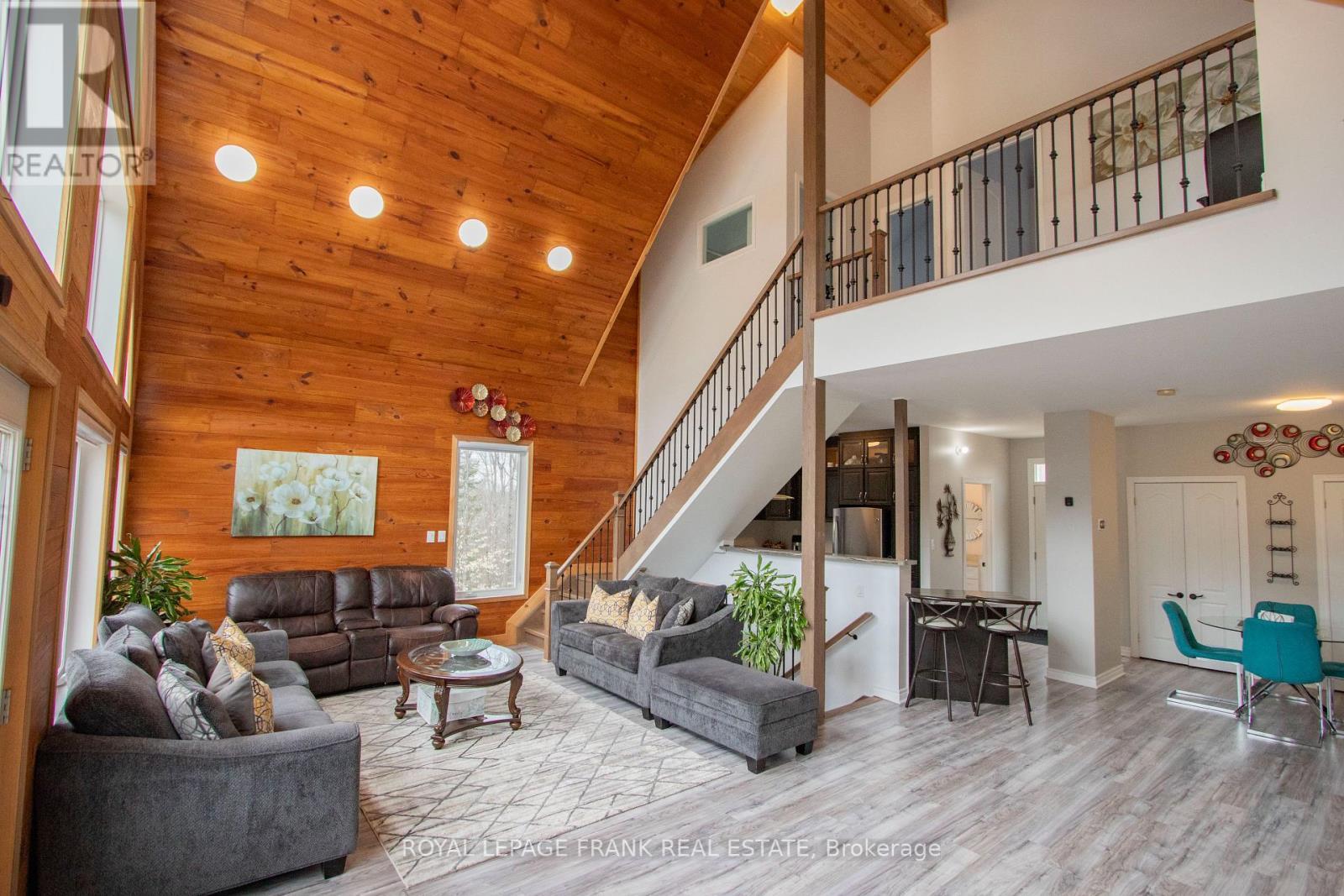












1097 CHEDDAR ROAD

,
Highlands East (Cardiff Ward),




Ontario
K0L1M0

