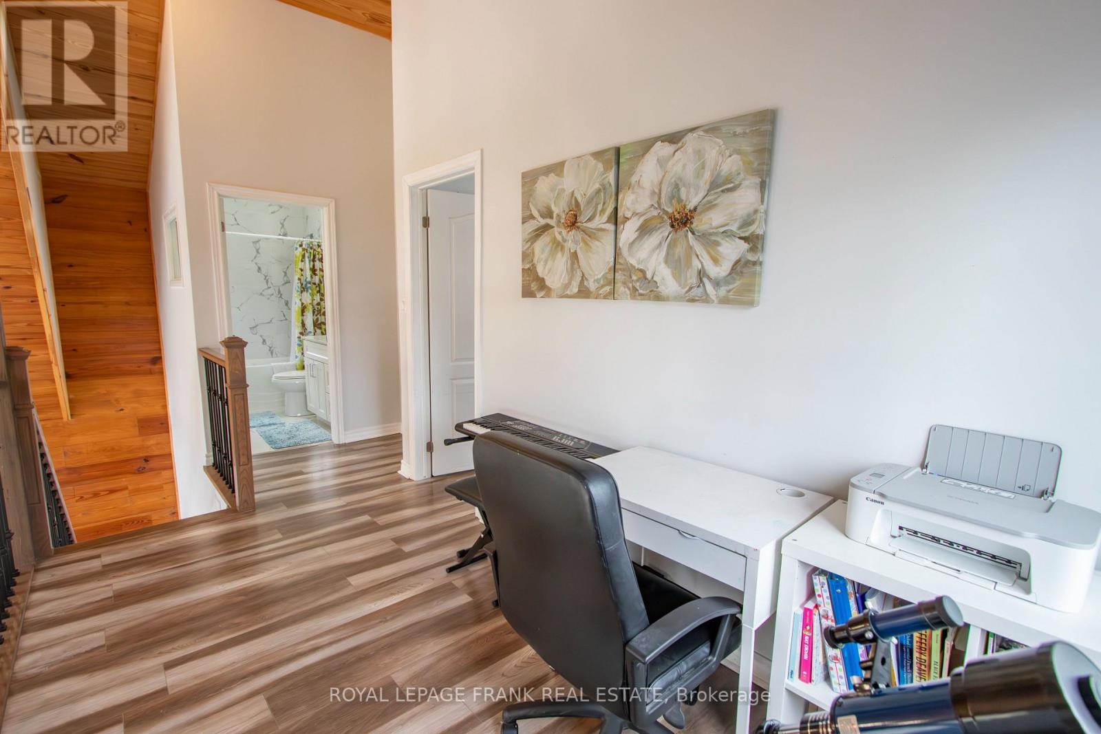 












1097 CHEDDAR ROAD

,
Highlands East (Cardiff Ward),




Ontario
K0L1M0

