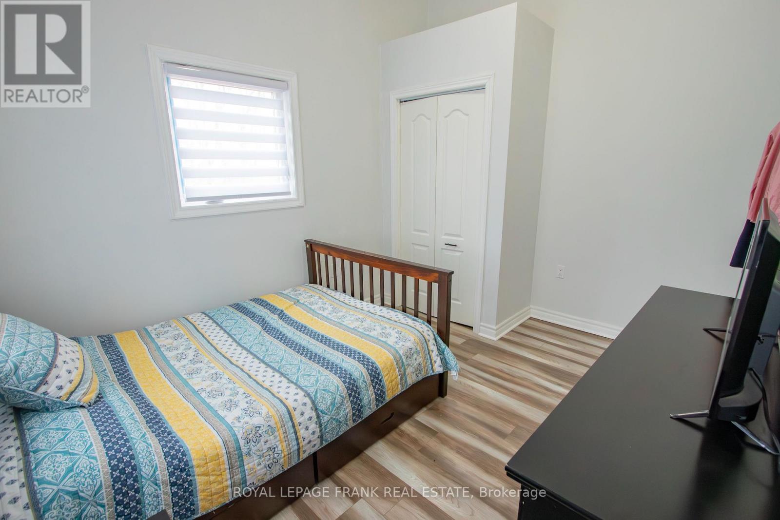 












1097 CHEDDAR ROAD

,
Highlands East (Cardiff Ward),




Ontario
K0L1M0

