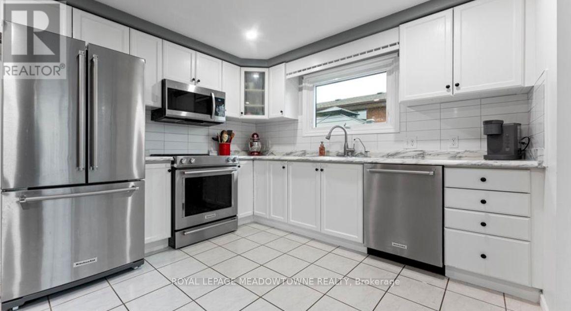 












47 RUFFIAN ROAD

,
Brantford,




Ontario
N3P1R5

