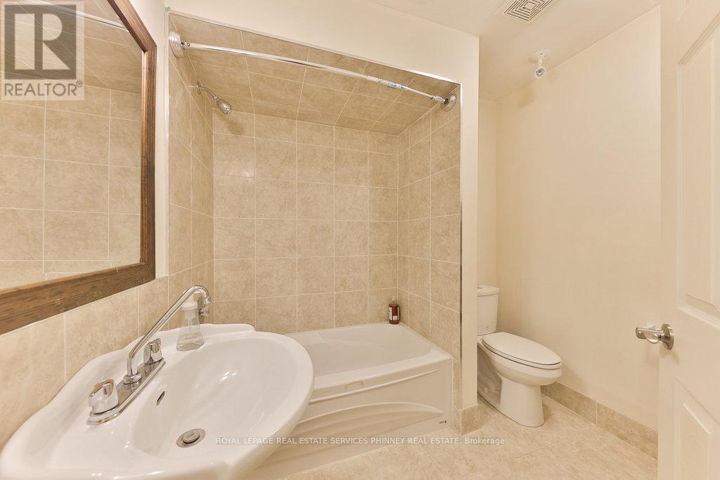 












26 - 2861 SHERWOOD HEIGHTS DRIVE

,
Oakville,




Ontario
L6J7K1


