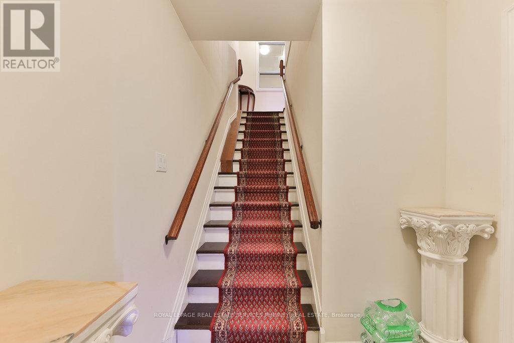 












26 - 2861 SHERWOOD HEIGHTS DRIVE

,
Oakville,




Ontario
L6J7K1

