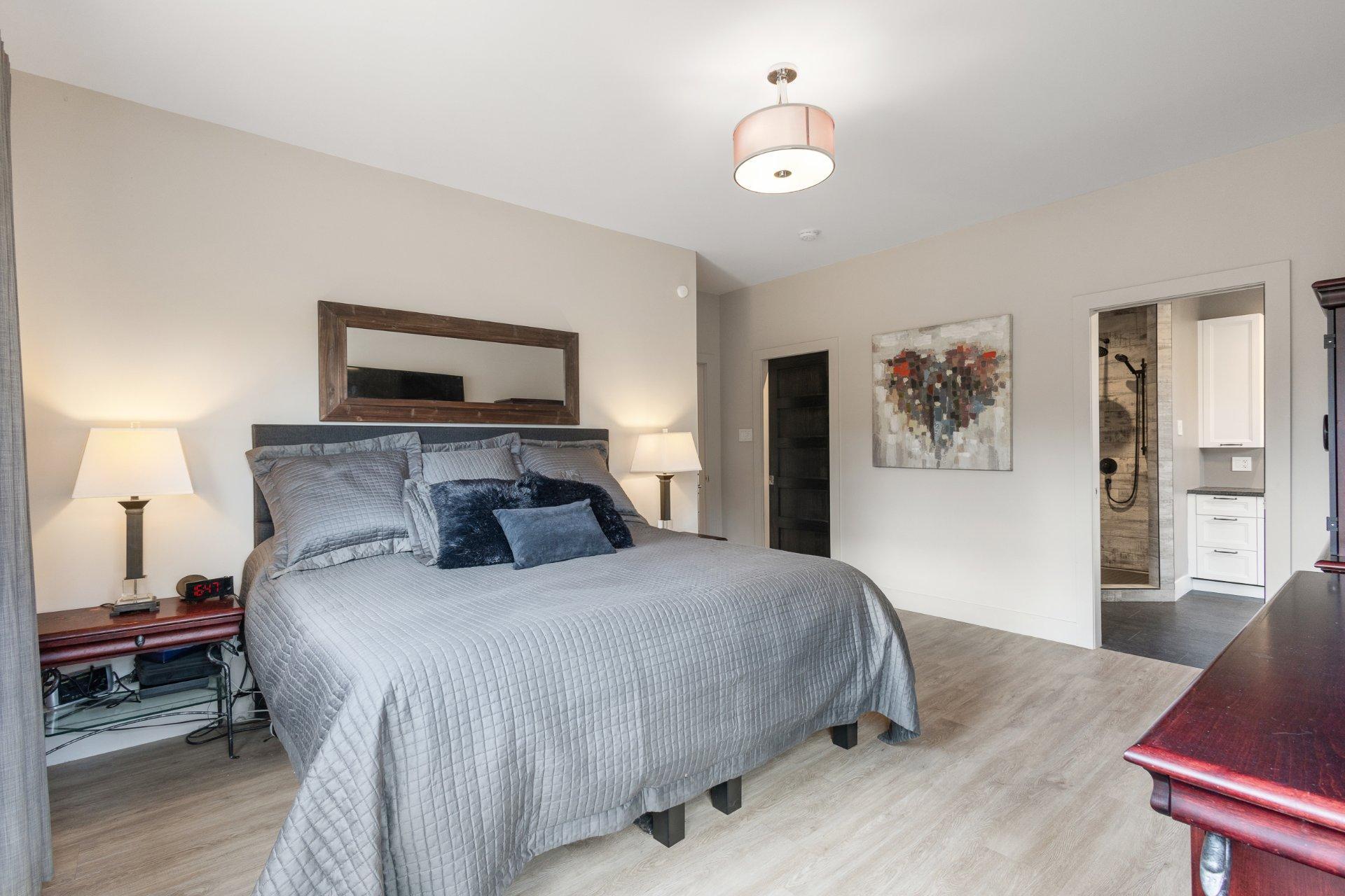 









752


Ch. Viens

,
Magog,




QC
J1X5N2

