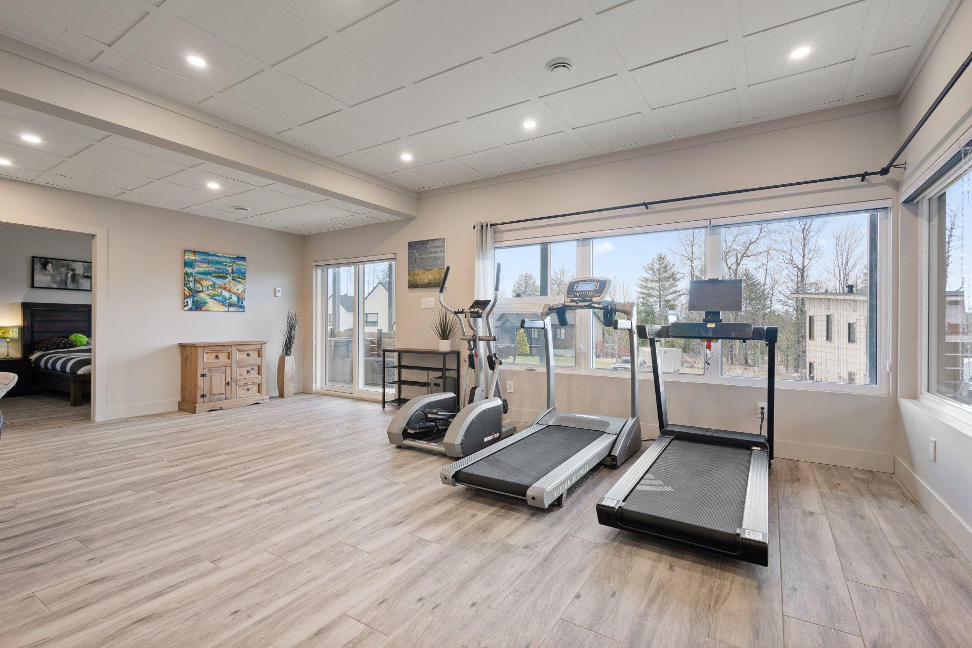 









752


Ch. Viens

,
Magog,




QC
J1X5N2

