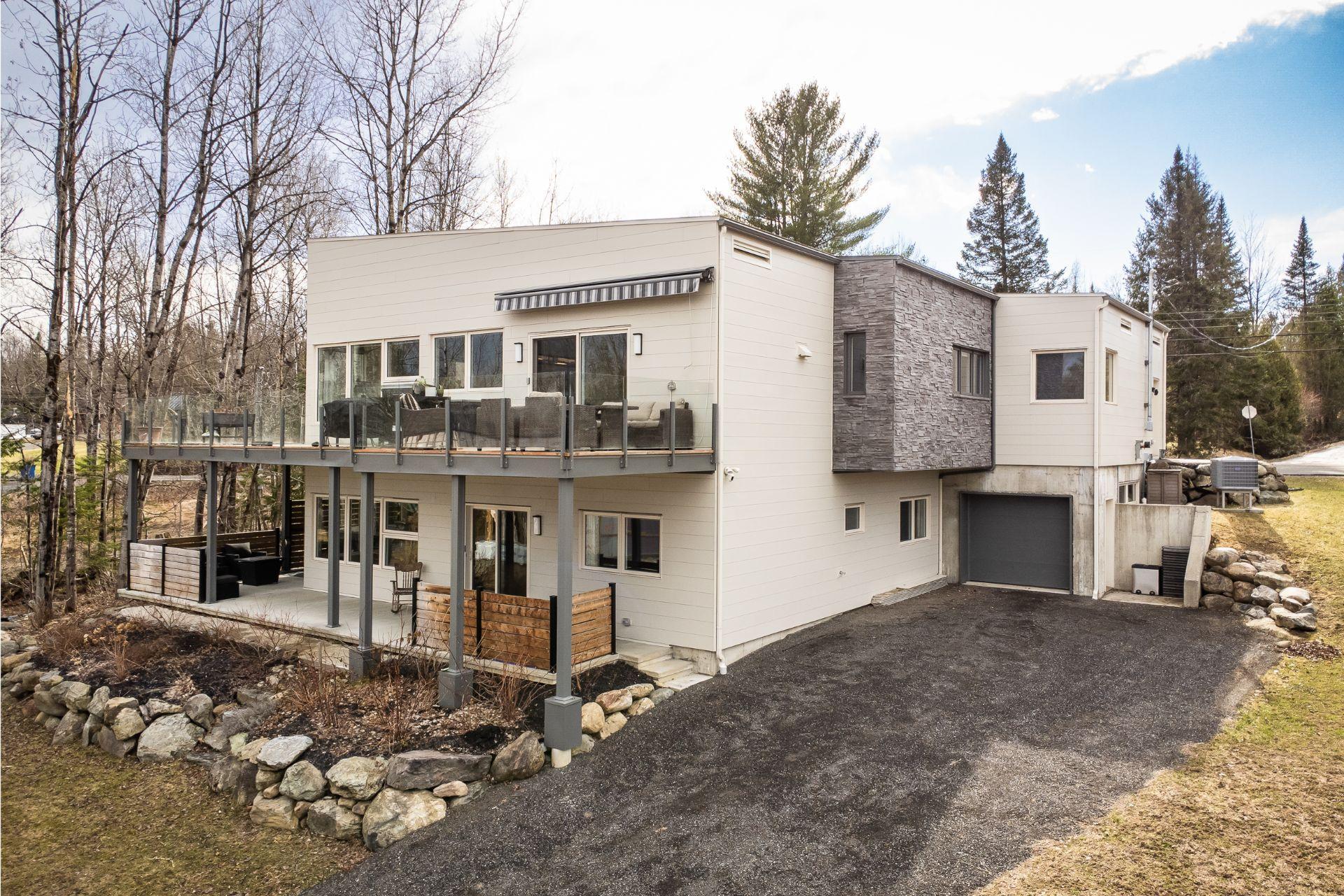 









752


Ch. Viens

,
Magog,




QC
J1X5N2

