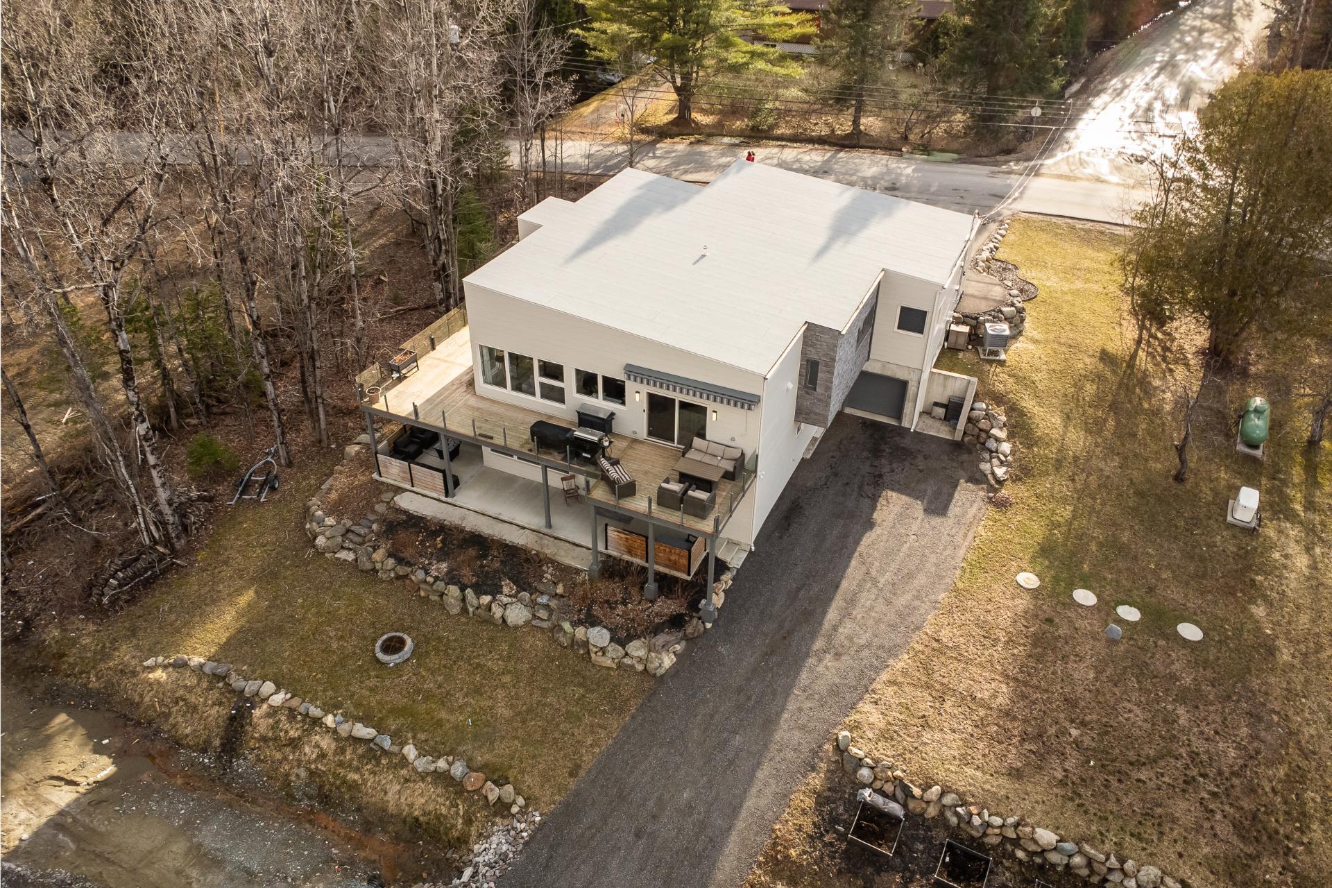 









752


Ch. Viens

,
Magog,




QC
J1X5N2

